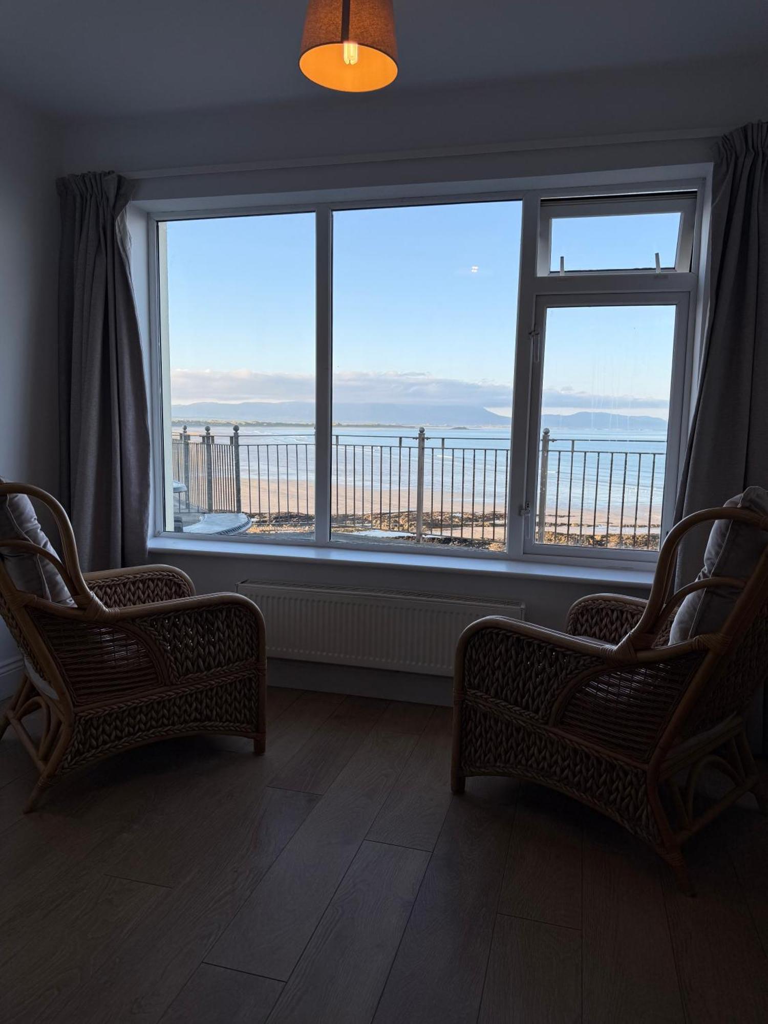 Oneills Apartments Ballyheigue Exteriér fotografie